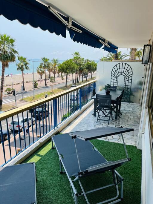 Appartement Vue Mer Кань-сюр-Мер Экстерьер фото